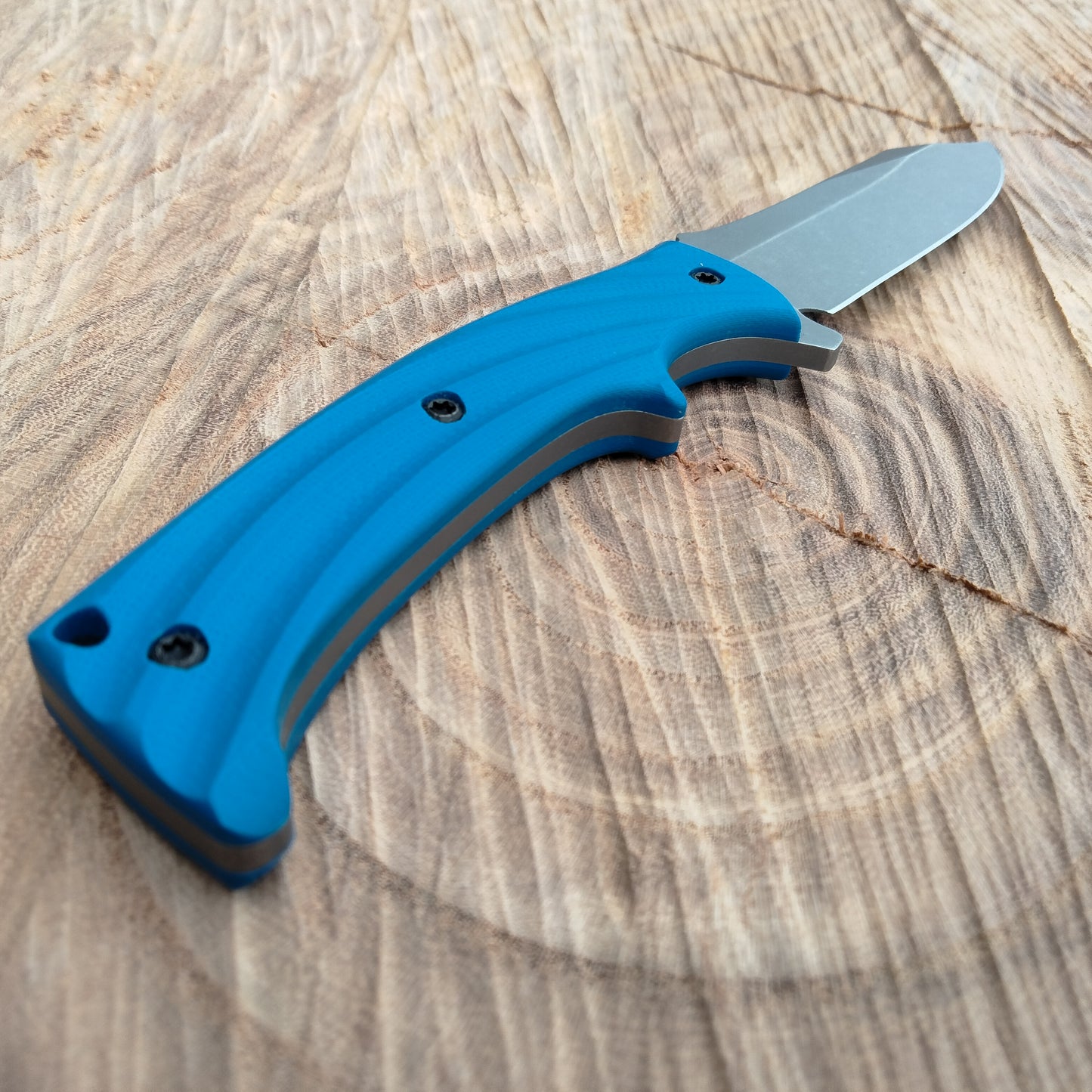 Rivir Fixed Blade